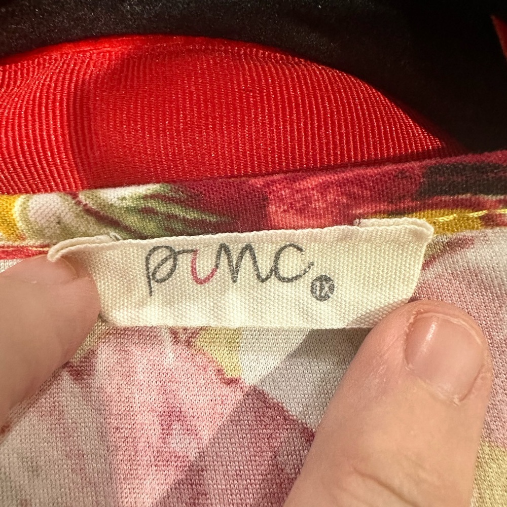 Pinc Red and Pink Floral Dress - Picture 3 of 3